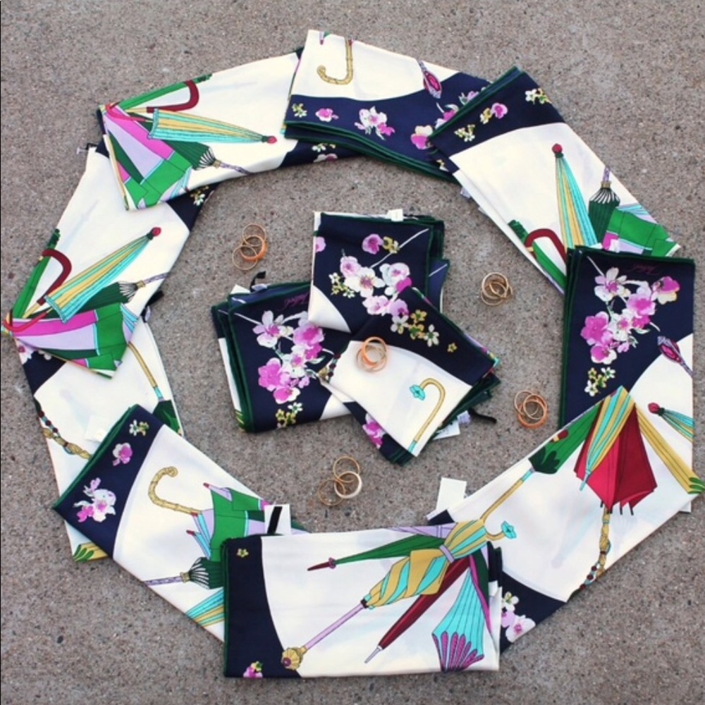 Talbots Silk Scarf - Picture 1 of 4